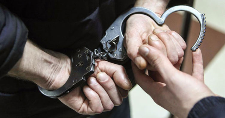 Из Азербайджана экстрадировали узбекистанца, объявленного в международный розыск за мошенничество