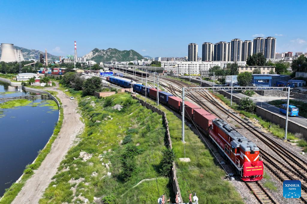Китай запустил новый маршрут железнодорожных перевозок в Узбекистан