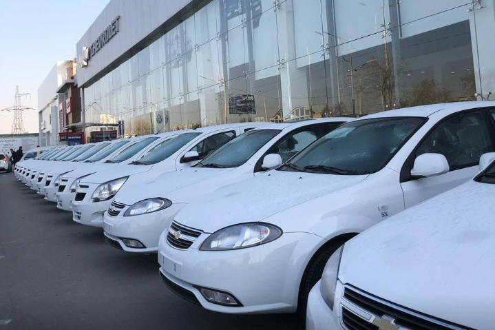 В Ташкенте более 200 граждан обманули, пообещав автомобили в кредит