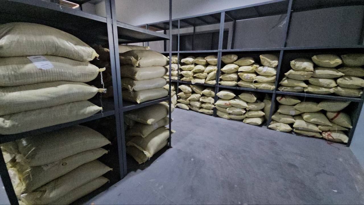 В Ташкентском аэропорту обнаружили крупнейшую за 30 лет партию наркотиков в 8,5 тонн