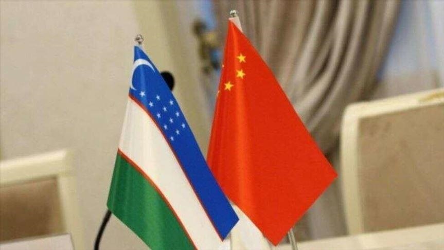 Китай лидирует во внешнеторговом обороте с Узбекистаном
