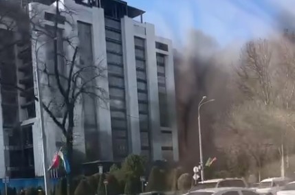 В бывшем здании бизнес-центра «Пойтахт» произошел пожар
