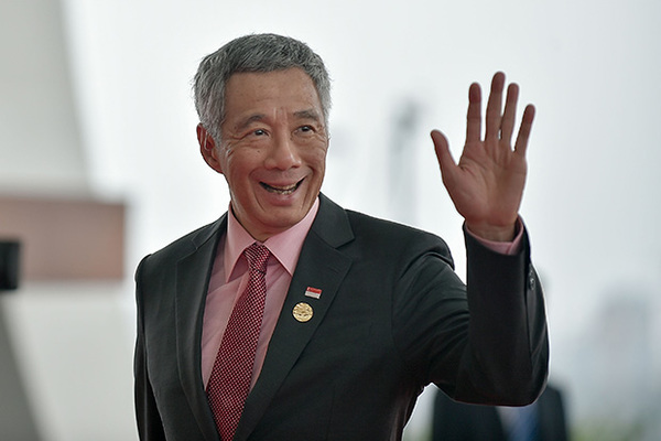 Сингапур бош вазири истеъфога чиқишини эълон қилди