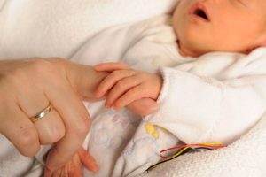 В Узбекистане продолжает снижаться рождаемость