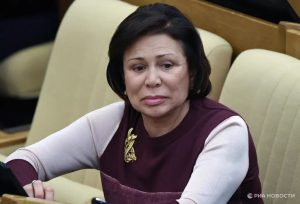 Ирина Роднина «Мир» карталарига хизмат кўрсатиш тўхтатилгани сабабли Ўзбекистон ва Россия ўртасидаги дўстликни расмиятчилик деб атади