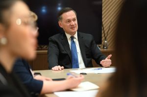 Комил Алламжонов встретился с представителями негосударственных телерадиоканалов