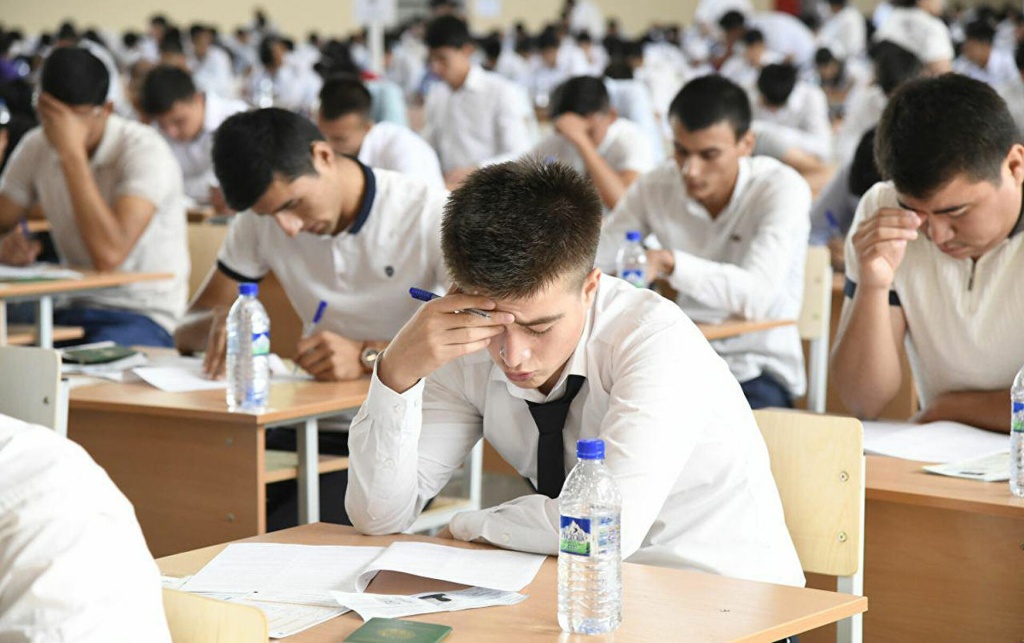 Экзамены в вузы теперь будут проводить по новому принципу