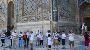 Выяснилось, сколько туристов посетили Узбекистан за три месяца