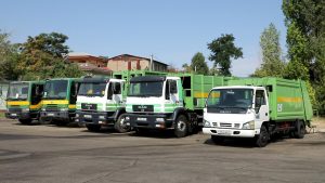 В Хорезме увеличились тарифы на вывоз мусора