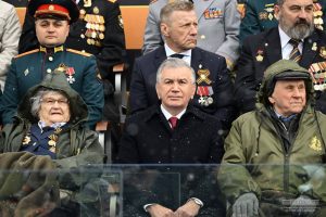 «Я еще раз посмотрел мощь России» — Шавкат Мирзиёев