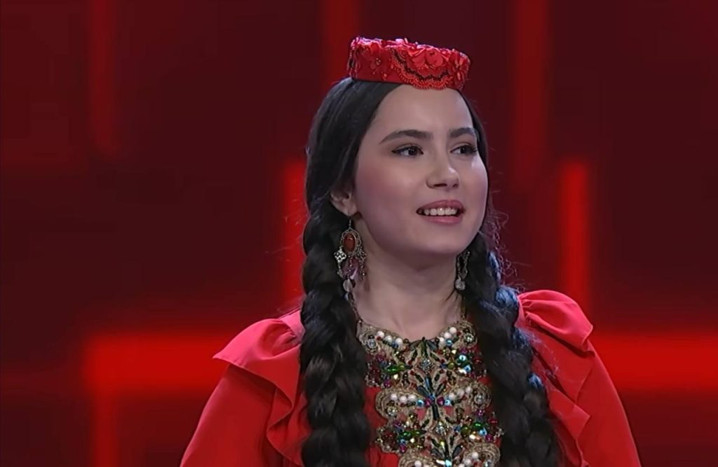 Певица из Казани поразила судей на узбекском шоу «Голос»