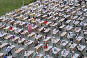 В 2024 году зафиксировано рекордно низкое количество абитуриентов