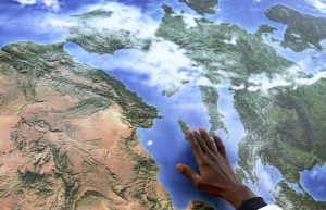 Миллионлаб одамлар табиий офатлар туфайли кўчиб кетишга мажбур бўлмоқда