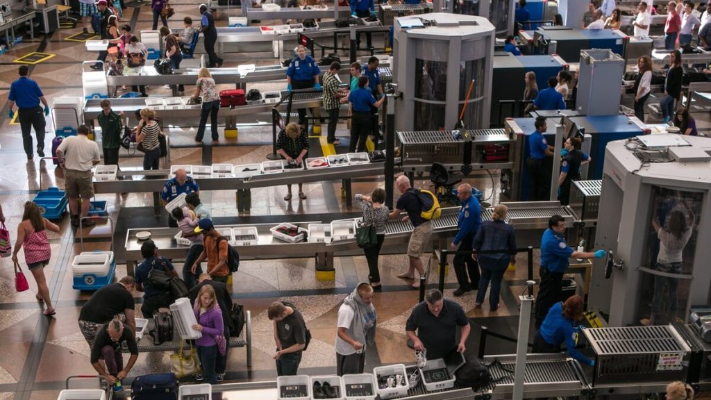 Туркия аэропортларида янги текширув қоидалари жорий этилди