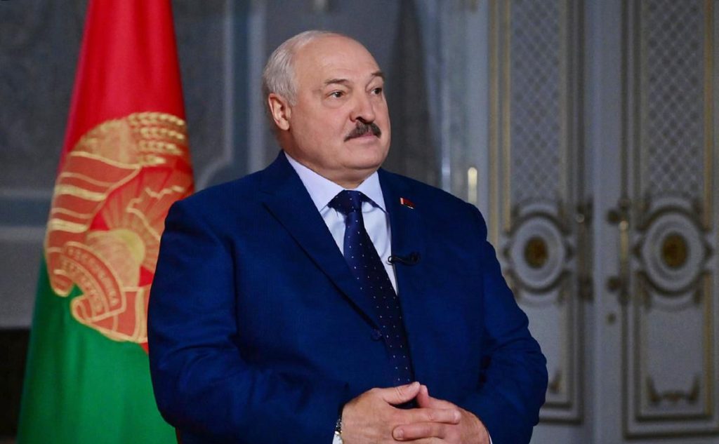 Лукашенко постсовет мамлакатларини танқид қилди: Беларусь элчиси зудлик билан Қозоғистон ТИВга чақирилди