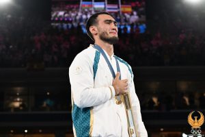 5-е золото для Узбекистана: Боксер Лазизбек Муллажонов одержал победу в финале ОИ-2024