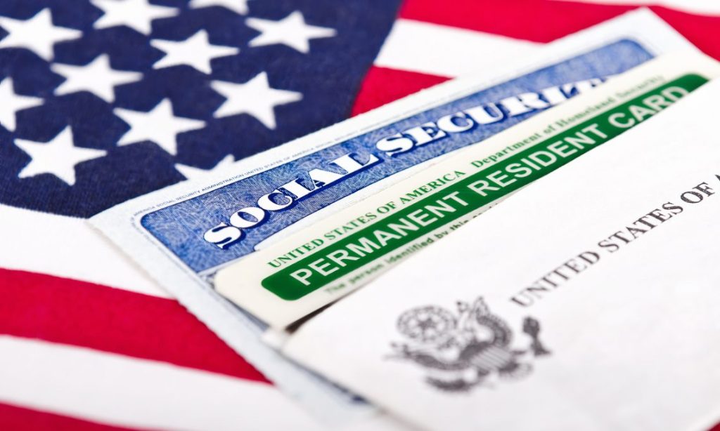 Green Card лотереясида иштирок этиш учун аризаларни қабул қилиш бошланади