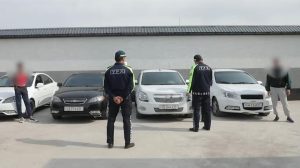 «10 суток ареста»: В Ташобласти группа молодых людей устроили беспорядки на дороге — видео