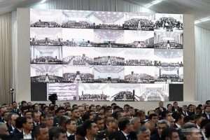 Президент Тошкент вилояти ҳокимининг икки ўринбосарини ёмон натижа кўрсатгани учун ишдан олди