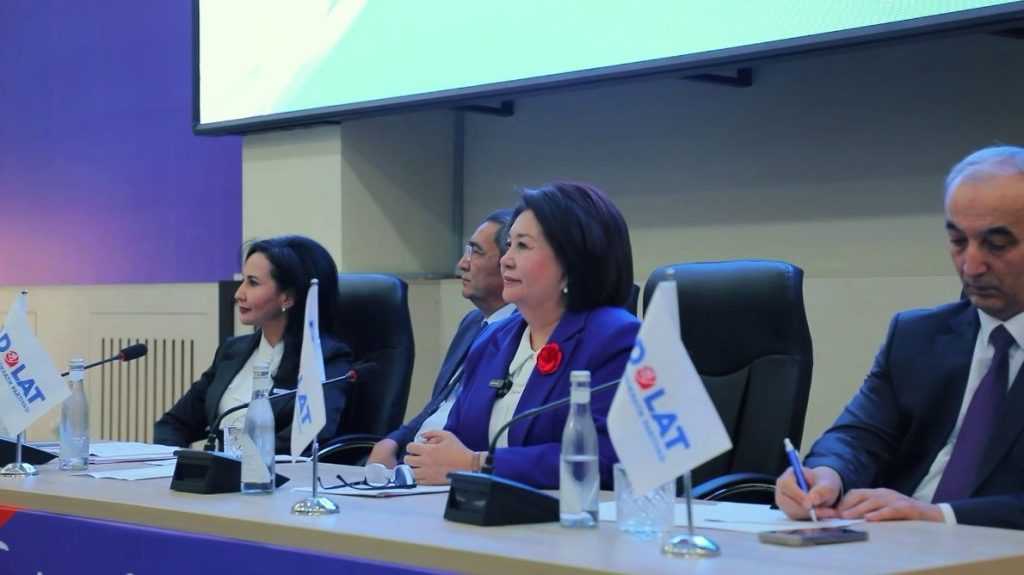 «Адолат» СДП раҳбари Тошкент педиатрия тиббиёт институтига ташриф буюриб, профессорлар билан учрашди