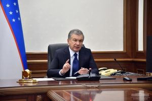 Президент транспорт соҳасини ислоҳ қилиш дастурини ишлаб чиқишни топширди