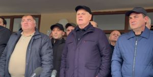 Абхазия президенти истеъфога чиқишга тайёрлигини билдирди