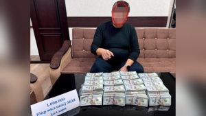Чирчиқ шаҳар ҳокими ўринбосари 1 миллион доллар олаётганда қўлга олинди