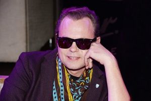 «На-На» гуруҳининг собиқ солисти Владимир Левкин вафот этди