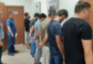 Ўзбекистонда террорчилик ташкилоти сафига қўшилишни режалаштирган 17 ёшли ўсмир 16 нафар таниши билан қўлга олинди