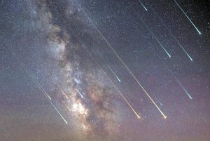 Ноябрьский звездопад: узбекистанцы смогут увидеть метеорный поток Леониды