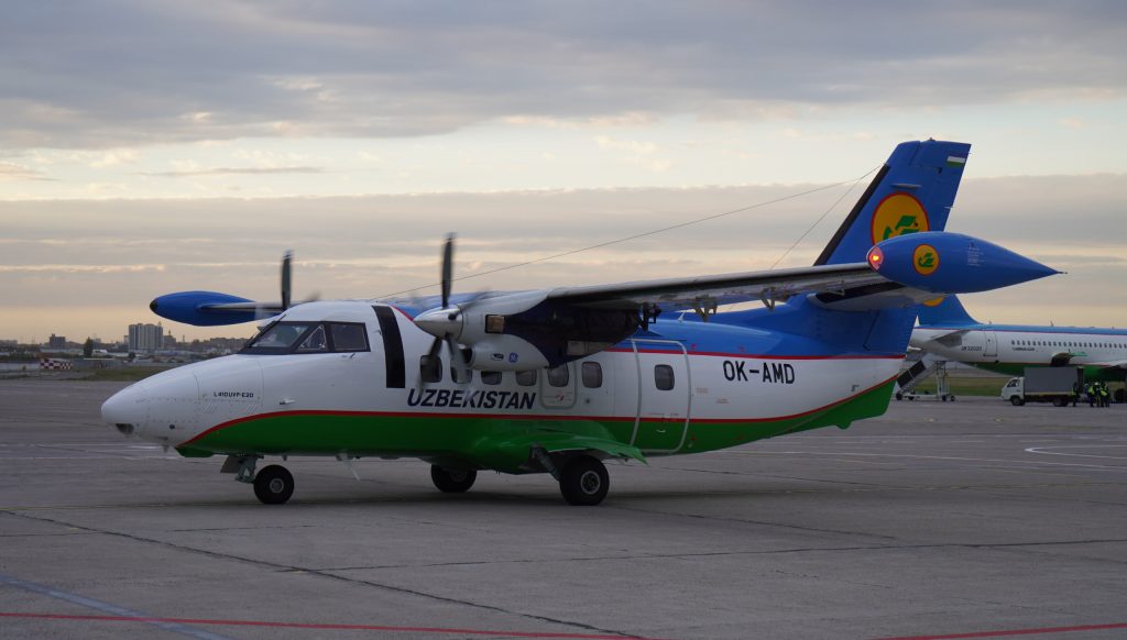 Для Silk Avia в Ташкент прибыл третий самолёт LET L-410