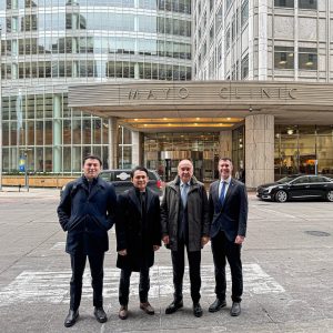 Jahongir Ortiqxoʻjayev boshchiligidagi Oʻzbekiston delegatsiyasi Amerikadagi Mayo klinikasiga tashrif buyurdi