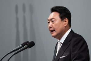 Президенту Южной Кореи грозит арест по обвинению в мятеже и злоупотреблении властью