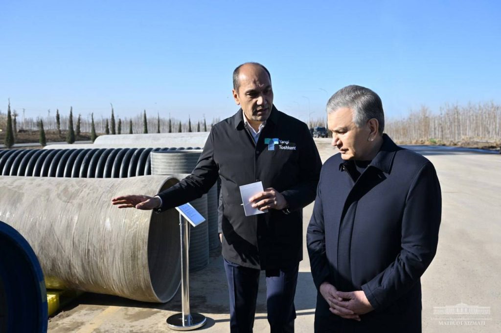 “U yashil shahar bo‘ladi”: Mirziyoyev qurilayotgan Yangi Toshkentga tashrif buyurdi