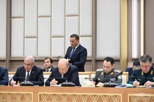 Mirziyoyev nogironligi bor insonlar uchun koʻchalar yaratishni hokimlarga topshirdi