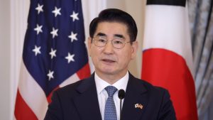 Бывший министр обороны Южной Кореи попытался покончить с собой