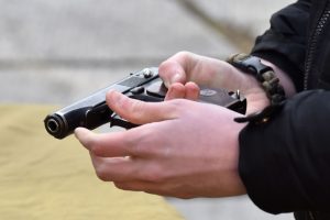 Ozarbayjonda 21 yoshdan oʻqotar qurol sotib olishga ruxsat berilishi mumkin