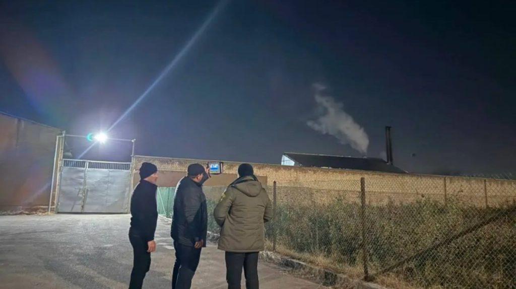 46 теплиц портивших воздух в Ташкенте временно закрыли
