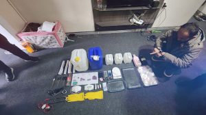 Chirchiqda yirik narkolaboratoriya aniqlanib, 813 ming dollarlik kuchli taʼsir qiluvchi dori vositalari olib qoʻyildi