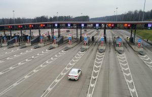 Oʻzbekiston hukumati Toshkent — Andijon pullik avtomobil yoʻli qurilishi boʻyicha tender eʼlon qildi