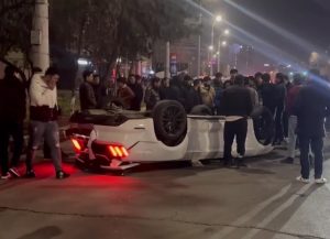 В Ташкенте в ДТП с тремя машинами пострадали два человека