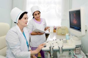 Elektron retseptlar va navbatlar: Sog‘liqni saqlash vazirligi innovatsiyalarni joriy etmoqda