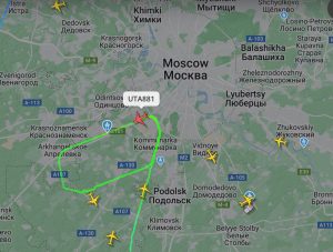 Samarqandga uchayotgan samolyot Moskvaga favqulodda qo‘ndi