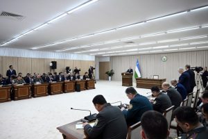 Prezident mamlakat harbiy xavfsizligini mustahkamlash masalalarini muhokama qildi