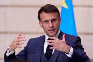 Макрон заявил о готовности Европы разместить миротворцев в Украине