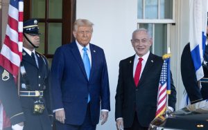 Трамп заявил о намерении США взять под контроль сектор Газа