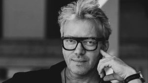 Mashhur Half-Life 2 kompyuter oʻyinining badiiy direktori vafot etdi