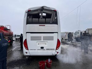 В Самаркандской области в ДТП с автобусом пострадали 23 женщины, один человек погиб