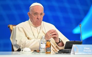 Kardinal Ravazi Rim papasi Fransiskning taxtdan voz kechishiga yo‘l qo‘ydi