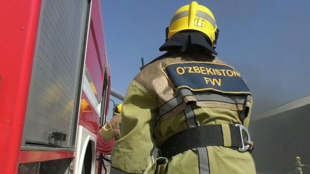 В Ташкенте загорелась квартира